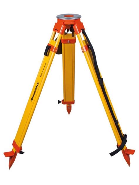 Nedo Surveyors’ Grade Wooden Tripod with Dual Clamp