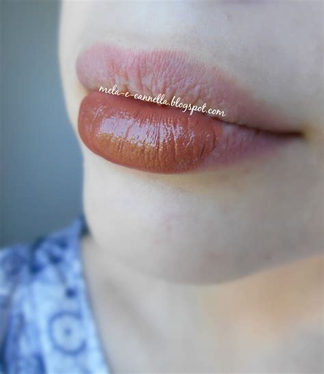 mela-e-cannella: Avon Ultra Colour Bold lipstick - Cashmere
