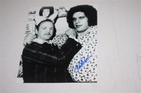 CHUCK WEPNER SIGNED 8X10 COLOR PHOTO BAYONNE BLEEDER RARE POSE W/ANDRE ...