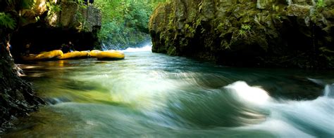 The Amazing Sections of the White Salmon River - Wet Planet Whitewater