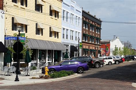 Trump’s dream of blue-collar jobs? In Kokomo, success calls for more ...