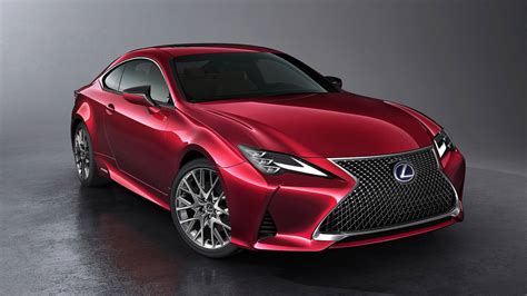 Lexus RC Turns to Passion Red for Video Debut - autoevolution