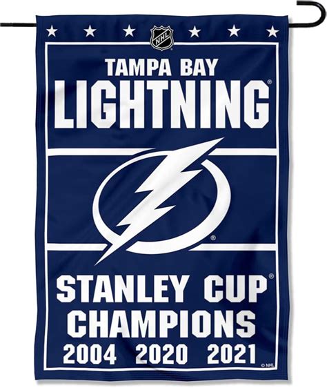 Amazon.com : WinCraft Tampa Bay Lightning 2021 and 3 Time Cup Champions ...