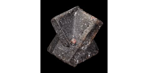 Staurolite | Properties, Formation, Occurrence » Geology Science