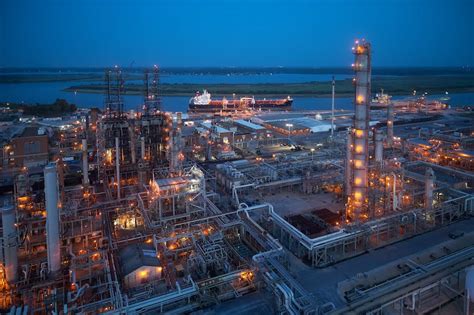 Citgo, Phillips 66 advance post-Laura repairs at Lake Charles refineries | Oil & Gas Journal