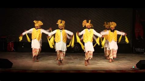 Punjabi Folk Dance LUDDI | Festival | Punjab Cultural Society - YouTube