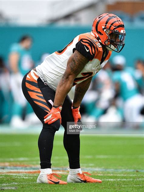 Joe Mixon of the Cincinnati Bengals runs with the ball against the ...