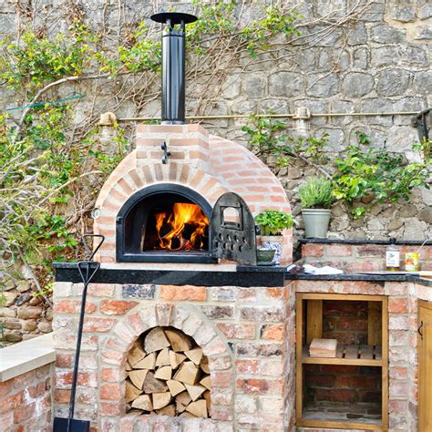 Fuego's Brick 80 is a semi-pro medium-sized brick pizza oven. This artisan garden pizza oven has ...