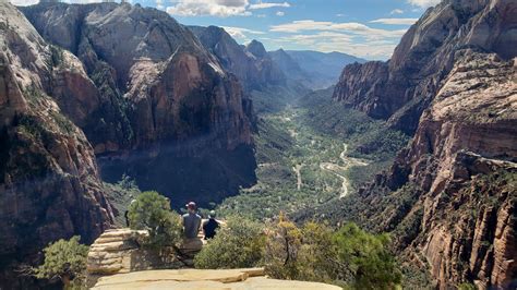 Angels Landing, Zion National Park, Utah, USA : r/hiking