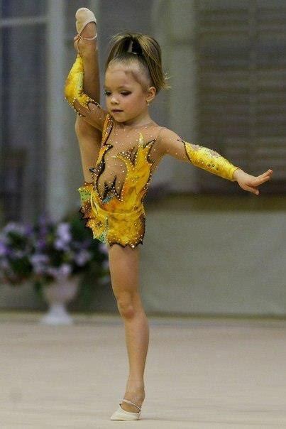 .Cute !!!! | Girls dance leotards, Rhythmic gymnastics training, Dance ...