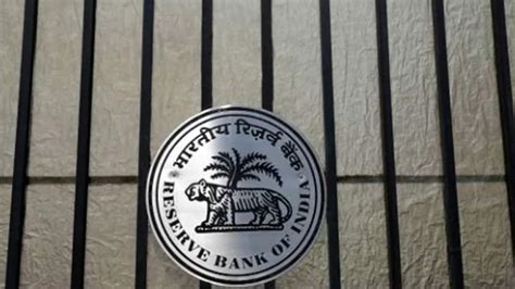 RBI To Hold Rates At 6.50% Through Q1 2024, Cut Expected In April-June ...