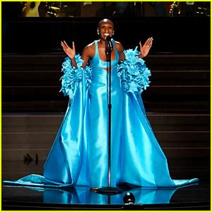 Cynthia Erivo Wows at Kennedy Center Honors 2023, Singing ‘Alfie’ for ...