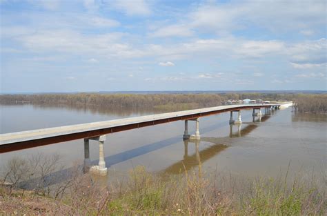 A new bridge in Louisiana, Missouri | ASCE