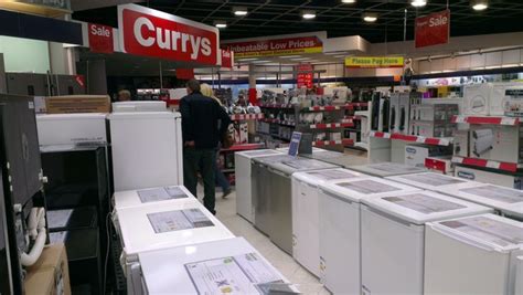 Exeter : Currys Store © Lewis Clarke cc-by-sa/2.0 :: Geograph Britain and Ireland