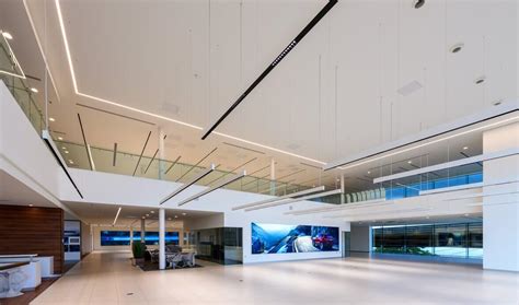 Jaguar Land Rover Dealership, London - Skope Projects