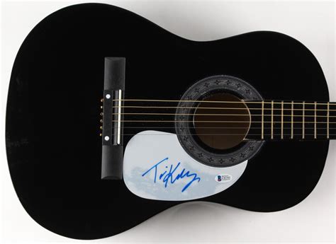 Tori Kelly Signed Full-Size Acoustic Guitar (Beckett) | Pristine Auction