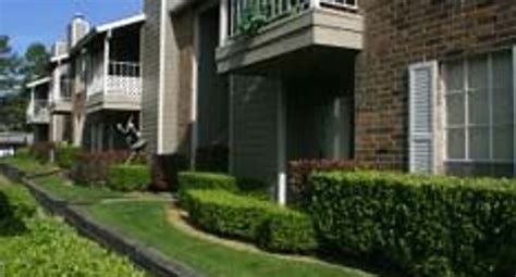 Arbor Place Apartments - 45 Reviews | Tyler, TX Apartments for Rent | ApartmentRatings©