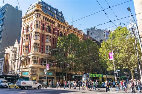 A Luxury Guide to Melbourne’s CBD - Luxury Travel Magazine