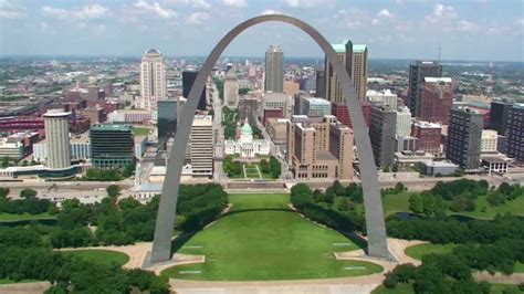 2012 Aerial Video of St Louis Missouri Landmarks - YouTube