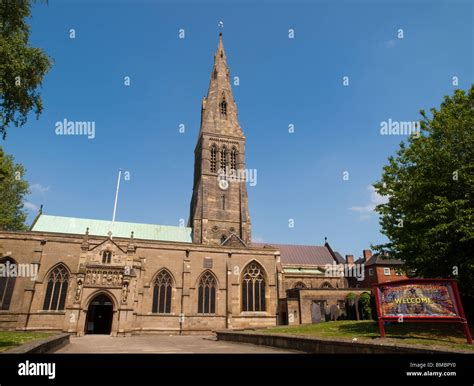 Leicester cathedral hi-res stock photography and images - Alamy