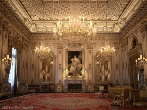 The White Drawing Room, Buckingham Palace | Palace interior, Castle ...