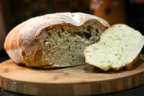 The Little Backyard Farm: HomeMade Oven Baked Bread