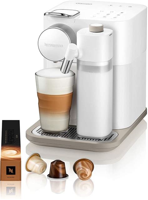 How To Descale A Nespresso Machine With Vinegar - Cafeish