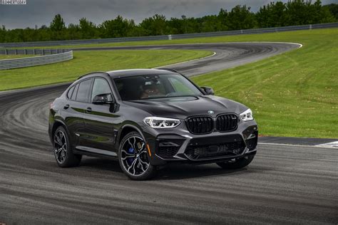 BMW X4 M Competition: Mehr Fotos vom Power-SUV-Coupé