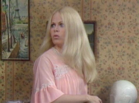 Sally Struthers as Gloria Bunker Stivic - Sitcoms Online Photo Galleries