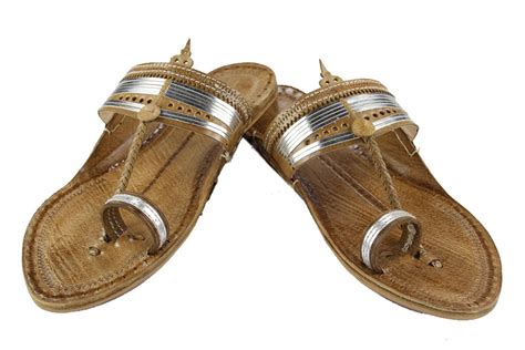 Buy Handmade Kolhapuri Chappal online