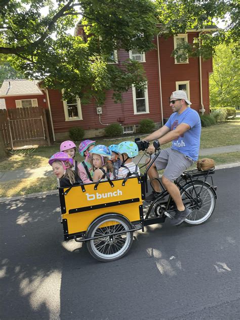 The Preschool - Electric Cargo Bike - Family Cargo Trike for 6 Kids