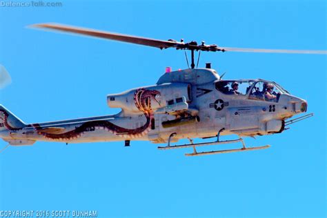 USMC AH-1W Super Cobra Gunship Attack Helicopter | Defence Forum ...