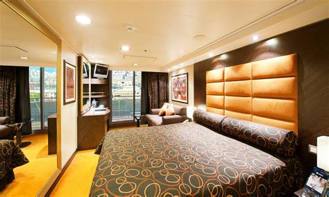 MSC Fantasia Cruise Ship | Reviews & Itineraries