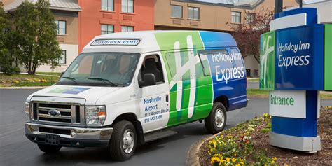 Nashville Airport Hotel With Shuttle Service | Holiday Inn Express ...