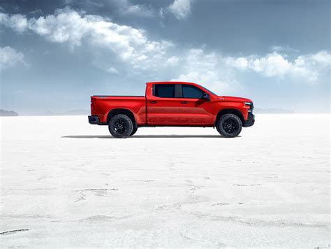 The Chevy Silverado 1500 Ventures to the Land Down Under - The News Wheel