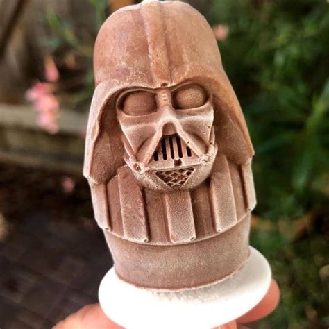 You Can Get A Star Wars Frozen Pop Mold For The Best Treat In The Galaxy