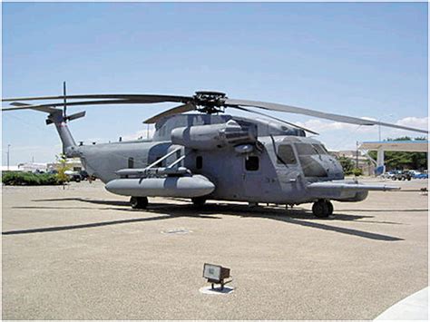 Kirtland AFB's MH-53J Pave Low -- a historic pioneer > Kirtland Air Force Base > Article Display