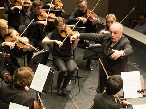 Live Concert by the Orchestra Academy of the Staatskapelle Berlin ...