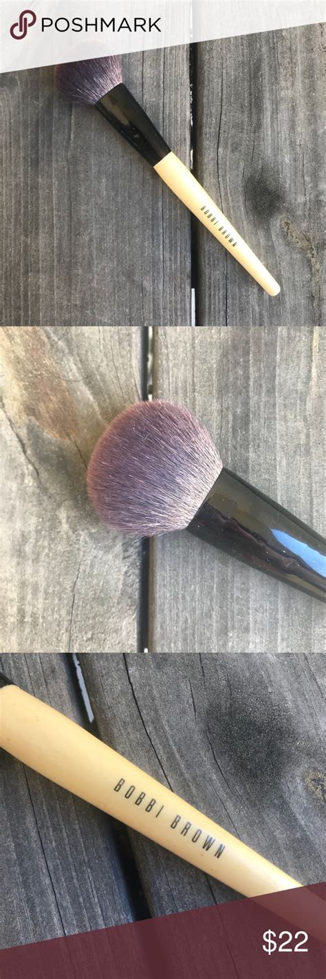 Bobbi Brown Blush Brush | Blush brush, Bobbi brown, Bobbi