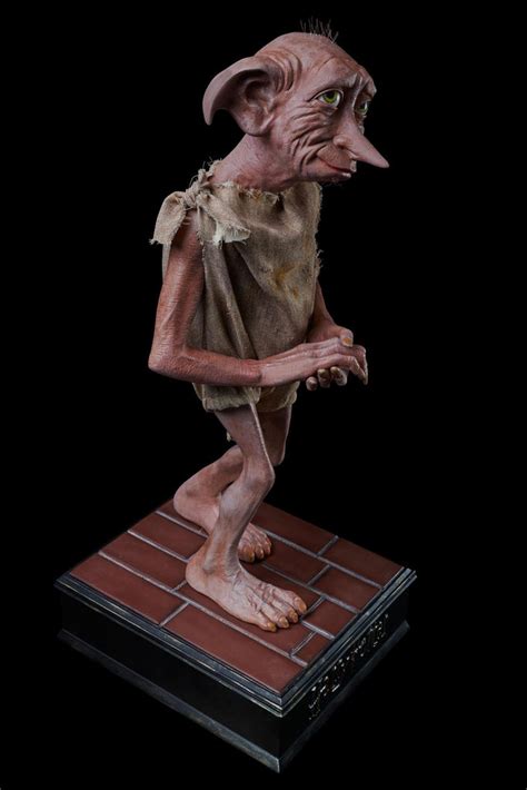 HARRY POTTER: LIFE-SIZE DOBBY STATUE (new version) – Section9