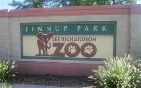 Lee Richardson Zoo (Garden City) - Visitor Information & Reviews