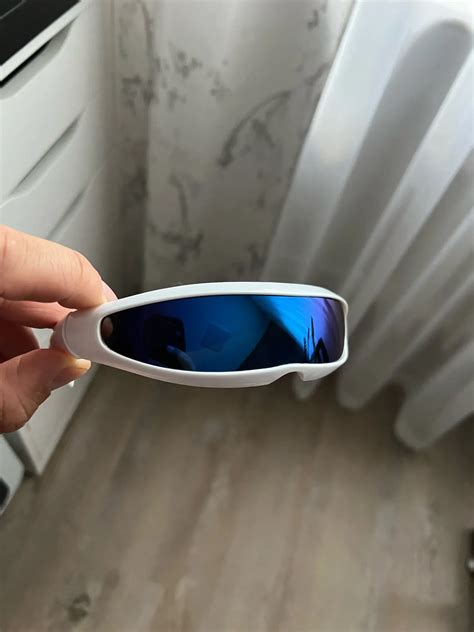 Futuristic Cyborg Cosplay Sunglasses - Mavigadget