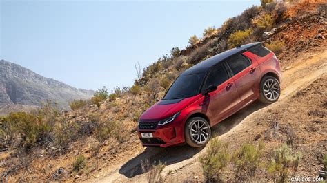 2020 Land Rover Discovery Sport - Off-Road | Caricos