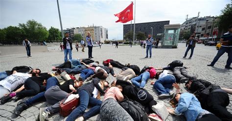 Turkish Mine Disaster Draws Protest to Istanbul's Taksim Square