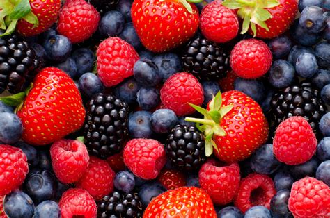 Types of Berries: Different Names, Health Benefits - Parade