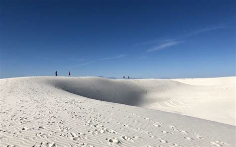 Hiking White Sands National Monument - The Thousand Miler