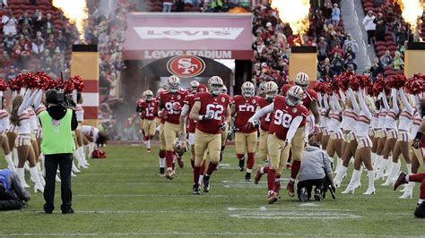 San Francisco 49ERS Players Are Entering The Ground 4K HD 49ERS ...