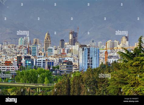 Tehran skyline mountains hi-res stock photography and images - Alamy