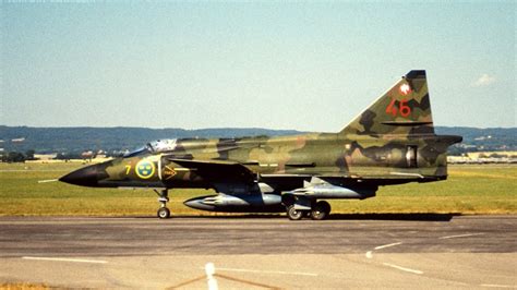 Saab 37 Viggen - Military - Recreational Flying