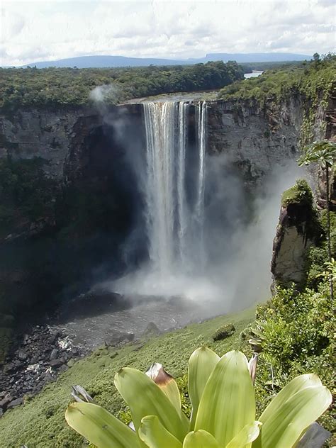 Kaieteur Falls, Guyana - a photo on Flickriver